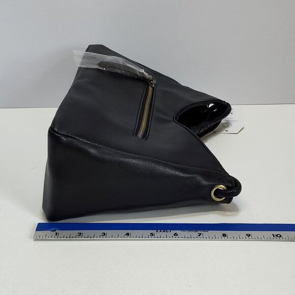 Time & Tru River Shoulder Bag Boho Med Faux Leather Zipper Pockets Gold Accents - Picture 12 of 12